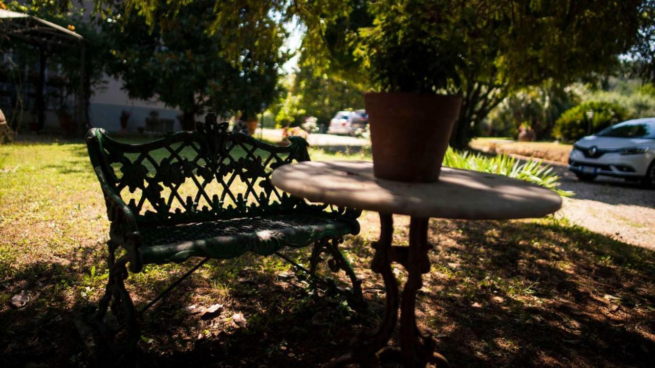 La Vedetta Apartment Лука Екстериор снимка