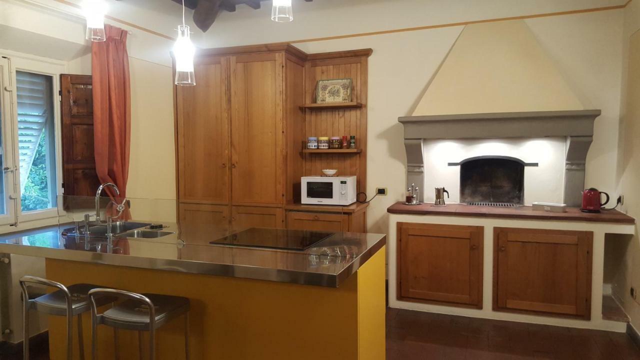 La Vedetta Apartment Лука Екстериор снимка